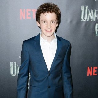 Louis Hynes