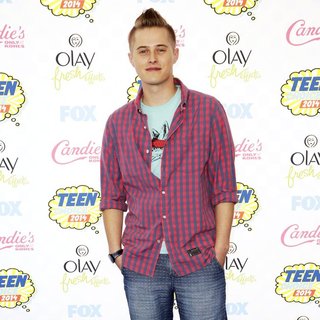 Lucas Grabeel