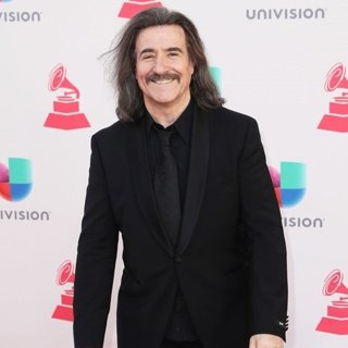 Luis Cobos