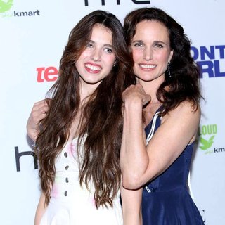 Teen Vogue Premiere of Monte Carlo - Arrivals