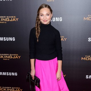 Maddie Ziegler in The Hunger Games: Mockingjay, Part 2 New York Premiere