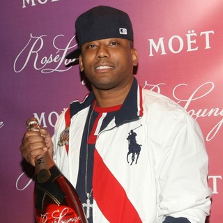 Maino in Moet and Chandon Hosts The Rose Lounge at Press Lounge