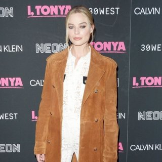 I, Tonya New York Premiere - Red Carpet Arrivals