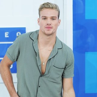 Matthew Noszka