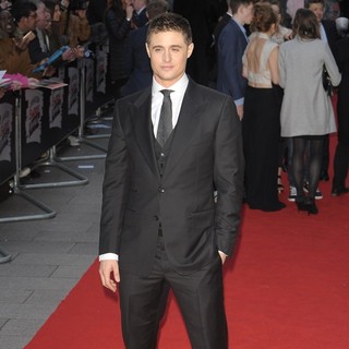 who is ksenia solo dating