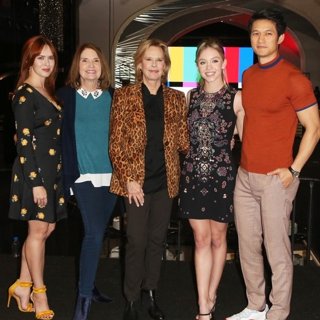 Elizabeth McLaughlin, Kathy Connell, JoBeth Williams, Sydney Sweeney, Harry Shum Jr. in Cocktails with The SAG Awards: A Behind the Scenes Experience