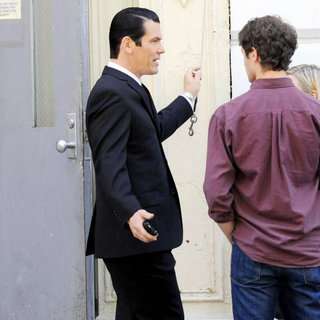 On The Set of 'Men in Black 3' Shooting in NYC