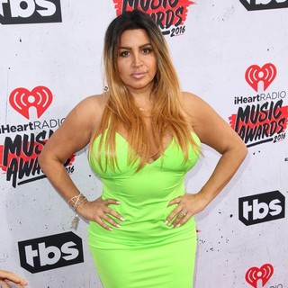 Mercedes Javid
