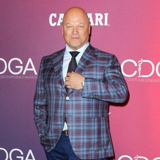 Michael Chiklis