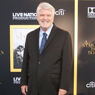 A Star Is Born Los Angeles Premiere - Arrivals