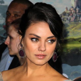 Oz: The Great and Powerful - Los Angeles Premiere - Arrivals
