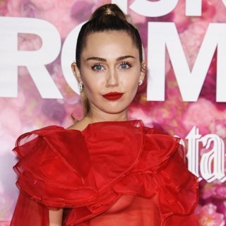 Premiere of Warner Bros. Pictures' Isn't It Romantic