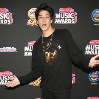 Milo Manheim