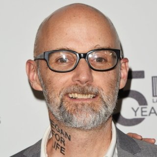Моби мама. Moby сейчас. Моби артист. Moby фото сейчас. Moby с волосами.