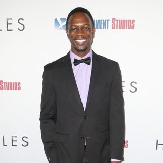 Newton Mayenge
