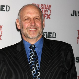 Nick Searcy