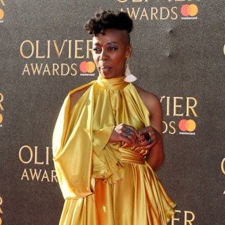 Noma Dumezweni