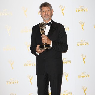Peter Coyote