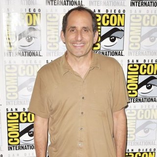 Peter Jacobson