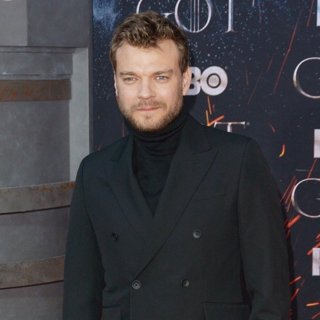 Pilou Asbaek