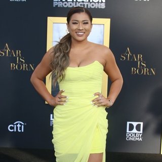 A Star Is Born Los Angeles Premiere - Arrivals
