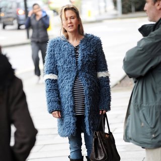 Renee Zellweger Is Spotted Filming Bridget Jones's Baby