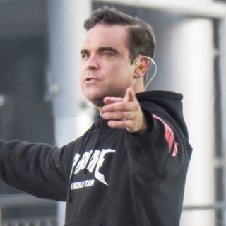 Robbie Williams in One Love Manchester Concert