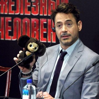 Robert Downey Jr. in Iron Man 3 Press Conference