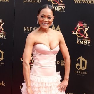 Robin Givens