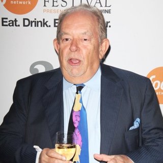 Robin Leach