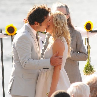 Paul Rudd and Amy Poehler Filming They Came Together on Location