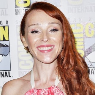 Ruth Connell