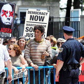 Filming on The Set of The Dictator