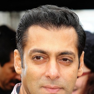 A Dance Scene Is Filmed on The Set of Ek Tha Tiger