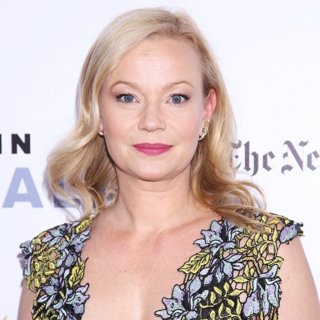 Samantha Mathis