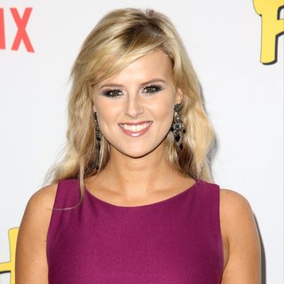 Sasha Jackson Picture 2 - The Maxim Hot 100 Party - Arrivals