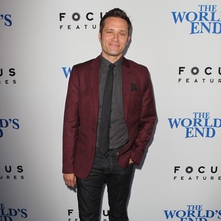Seamus Dever