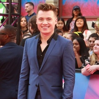 Shawn Hook