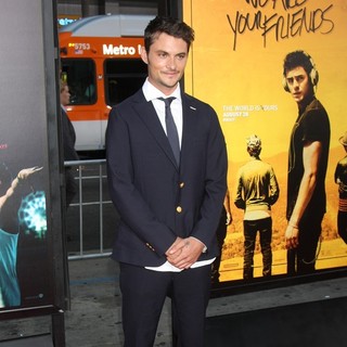 Shiloh Fernandez