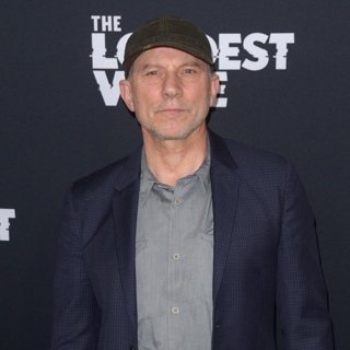 Simon McBurney