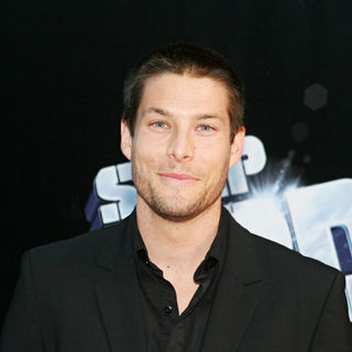World Premiere of 'Step Up 3-D' - Arrivals