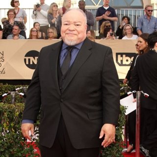 Stephen Henderson
