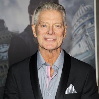 Stephen Lang
