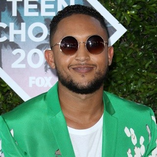 Tahj Mowry
