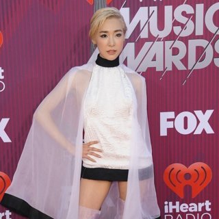 Tiffany (II)