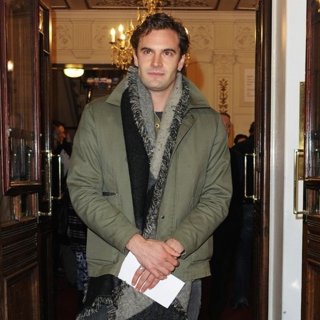 Tom Bateman