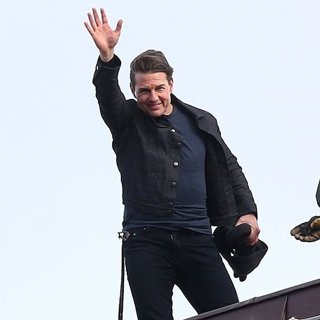 Tom Cruise Filming Mission: Impossible - Fallout