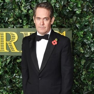 Tom Hollander