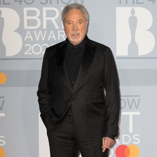 Tom Jones