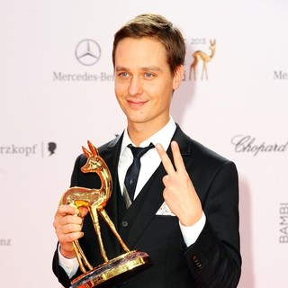 Tom Schilling